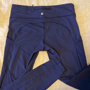 Lululemon leggings w/ pockets